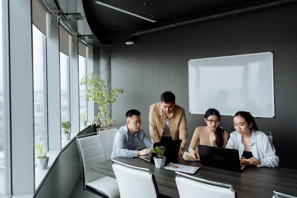 Employee Engagement in a Hybrid World: Strategies for Singaporean Companies